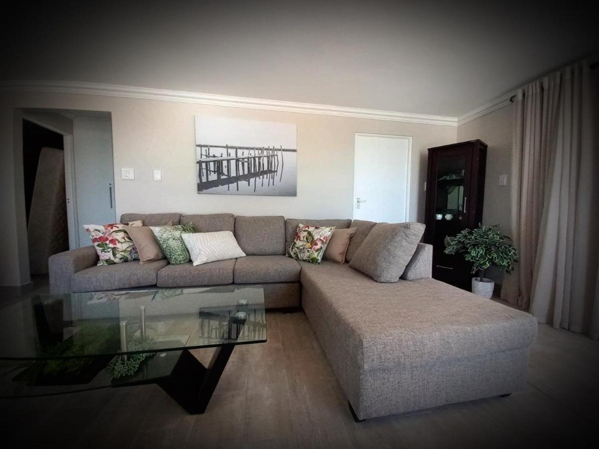 Bay-Side Apartment, Gordon'S Bay Gordonʼs Bay Exterior foto